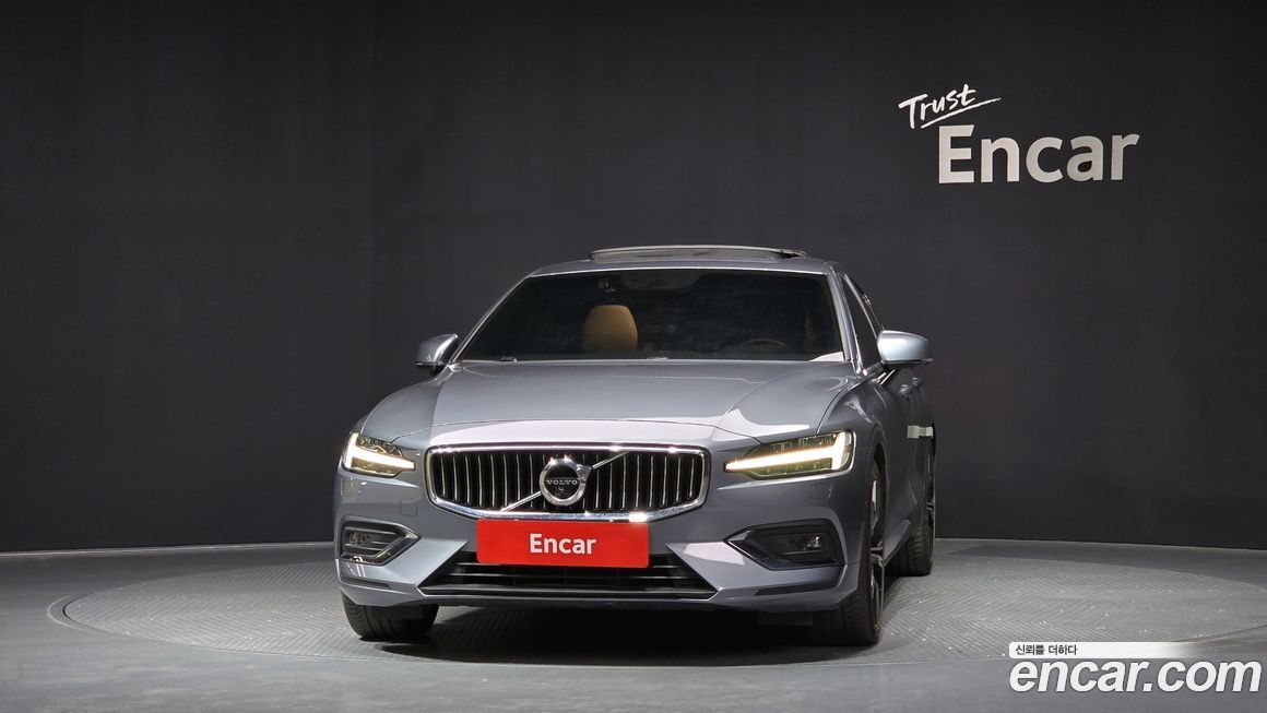 Volvo S60 2021