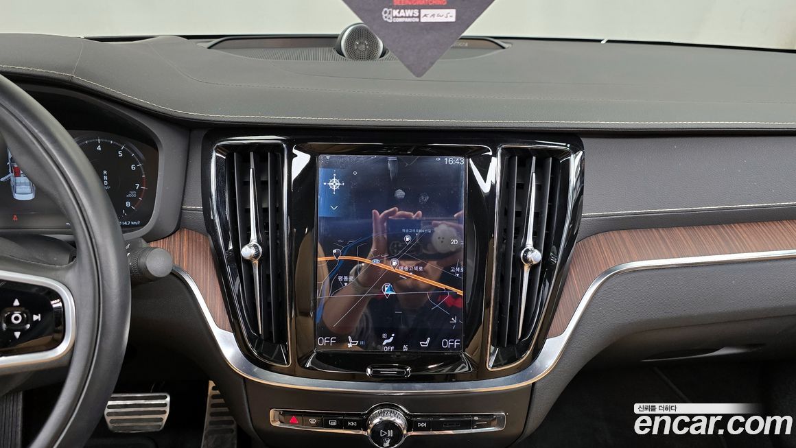 Volvo S60 2021