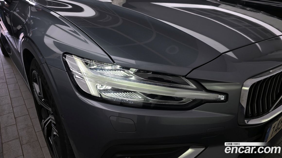 Volvo S60 2021