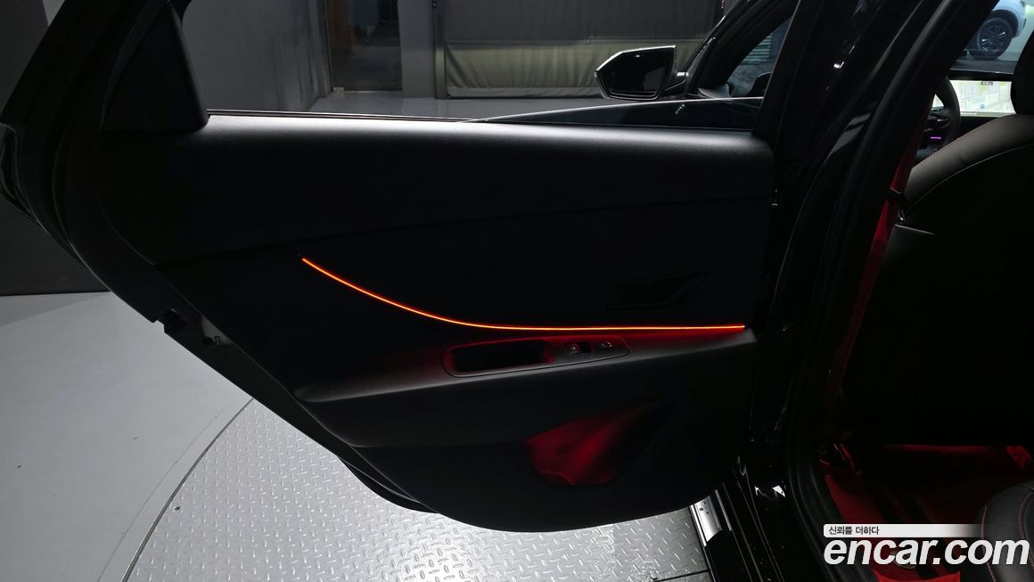 Hyundai AVANTE 2025