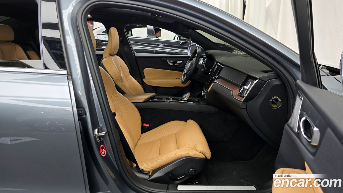 Volvo S60 2021