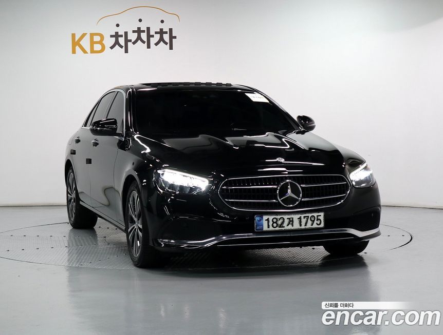Mercedes-Benz E-Class 2021