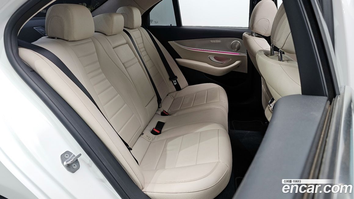 Mercedes-Benz E-Class 2017