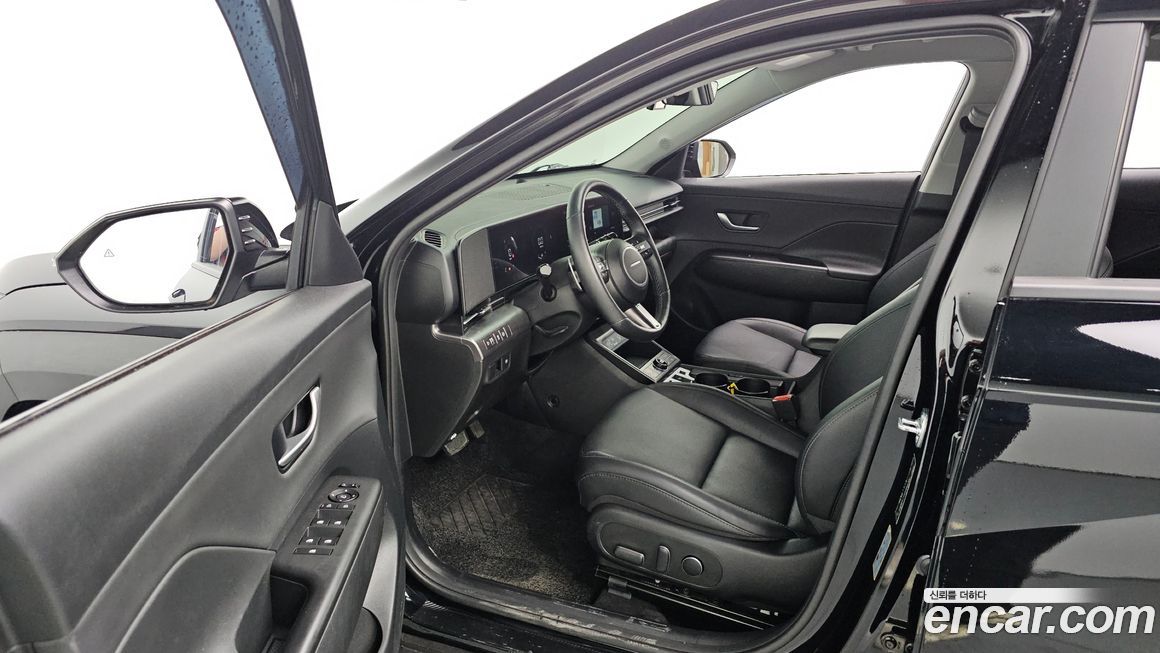 Hyundai Kona 2025