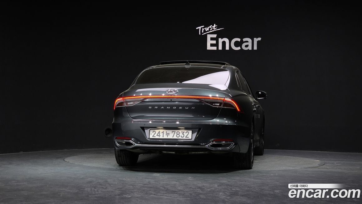 Hyundai Grandeur 2022