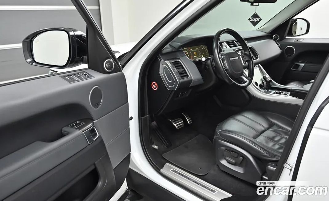 Land Rover Range Rover Sport 2015