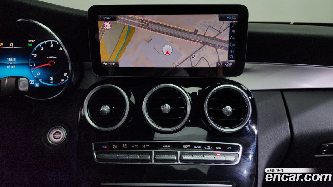 Mercedes-Benz C-Class 2020