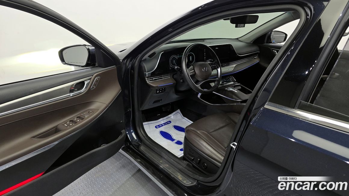 Hyundai Grandeur 2021