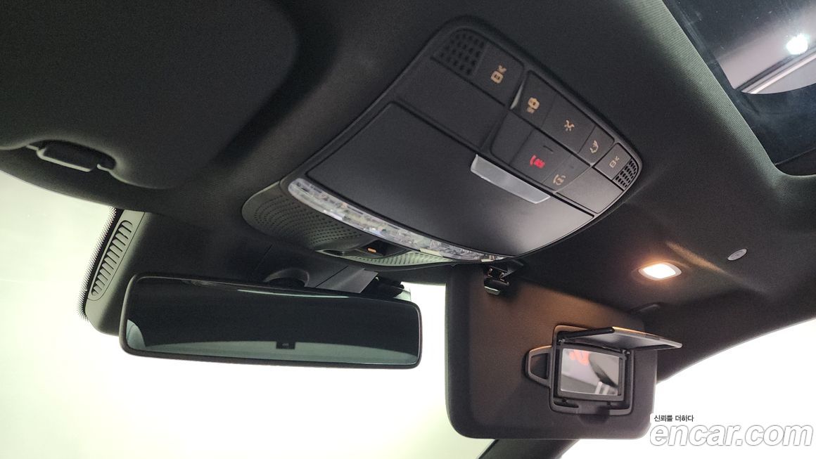 Mercedes-Benz C-Class 2020