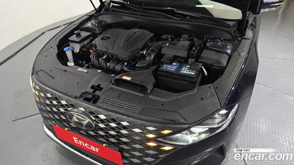 Hyundai Grandeur 2021