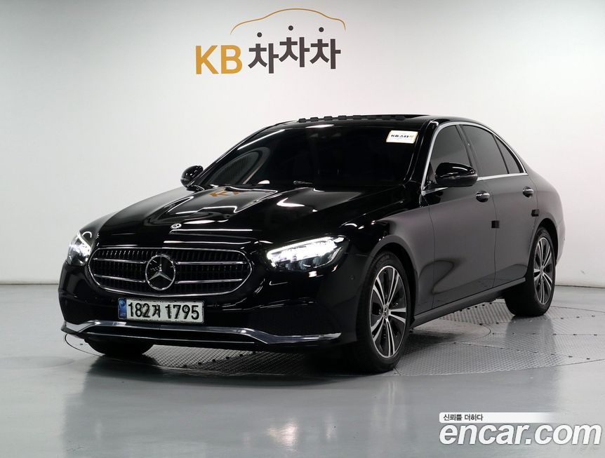 Mercedes-Benz E-Class 2021
