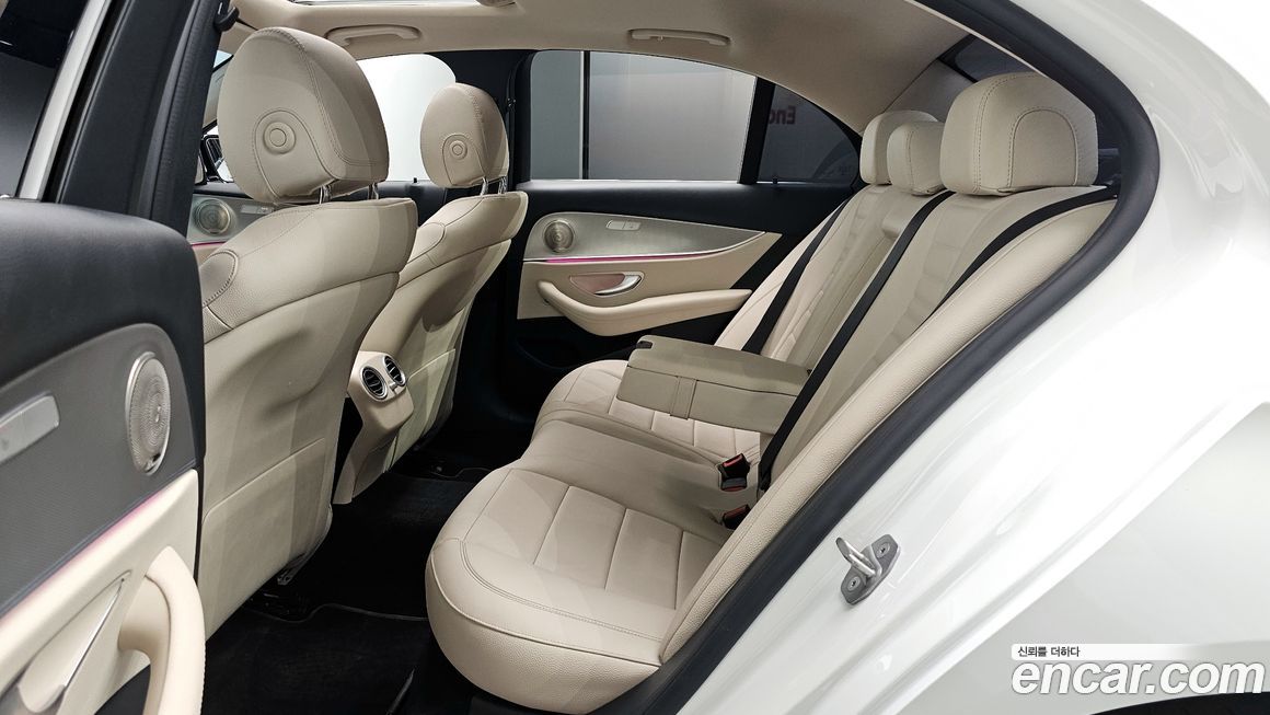 Mercedes-Benz E-Class 2017