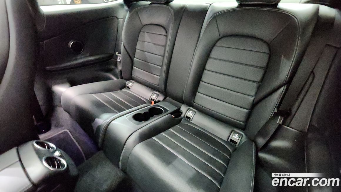 Mercedes-Benz C-Class 2020