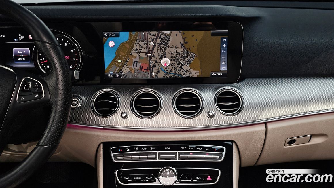 Mercedes-Benz E-Class 2017