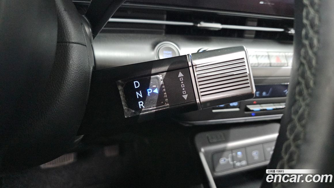 Hyundai Kona 2025