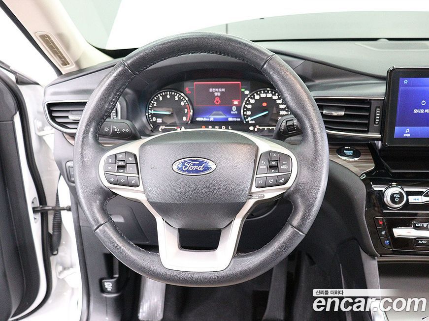 Ford Explorer 2023