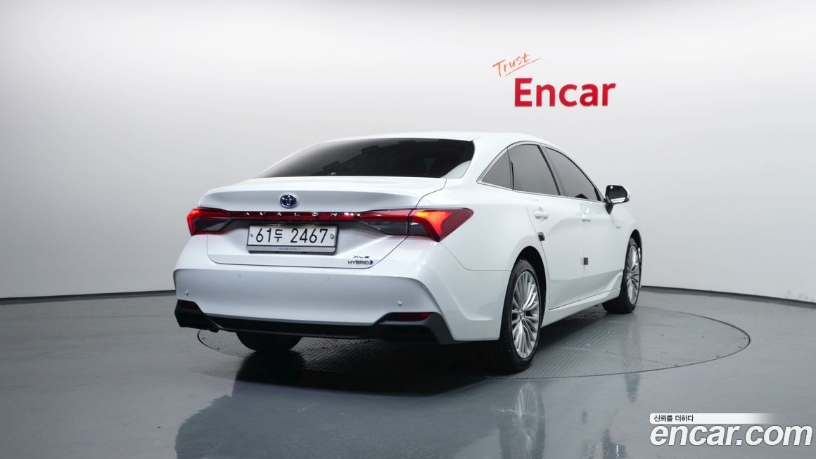 Toyota Avalon 2019