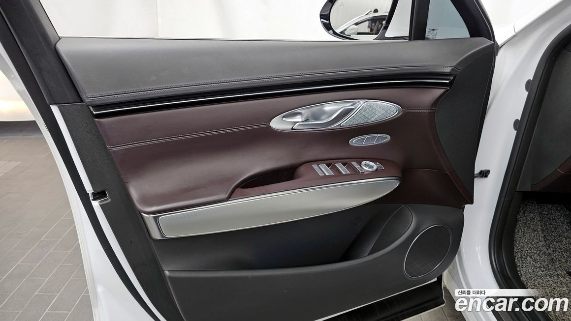 Genesis GV70 2021