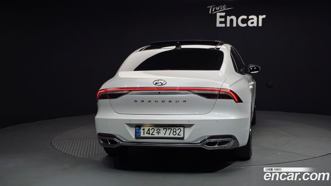 Hyundai Grandeur 2022
