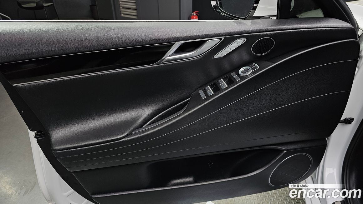 Genesis G80 2021