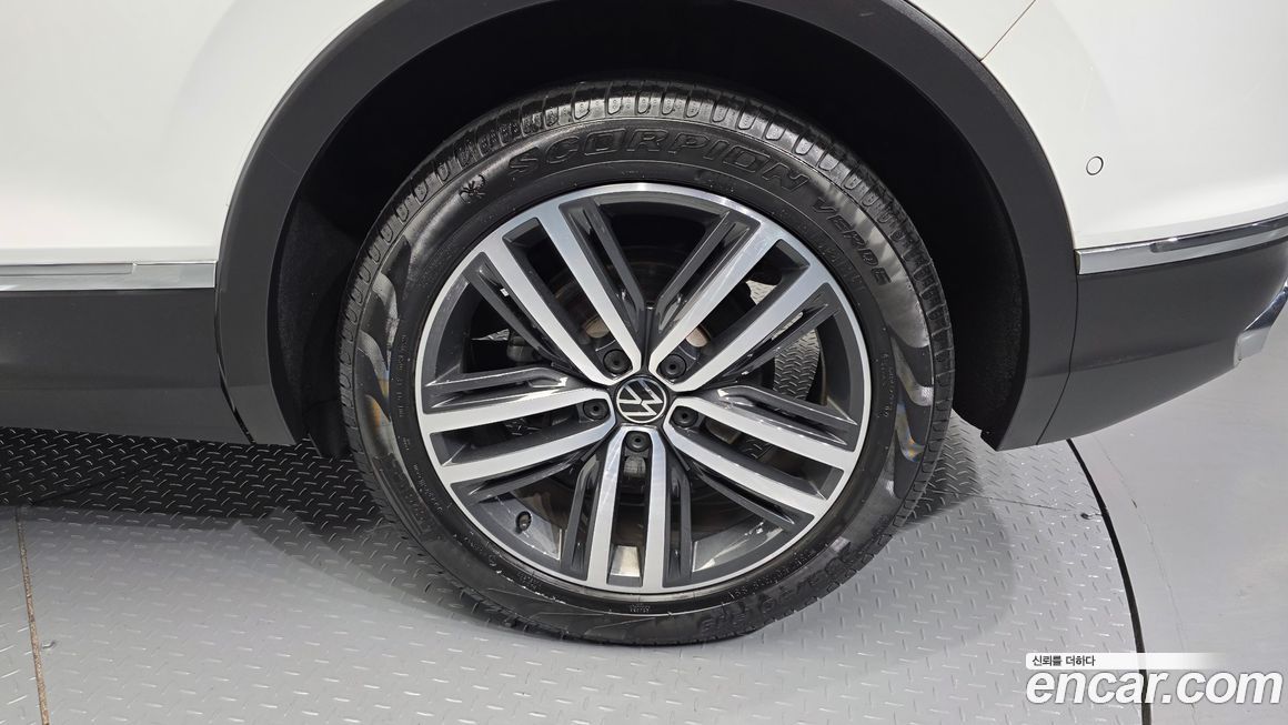 Volkswagen Tiguan 2021