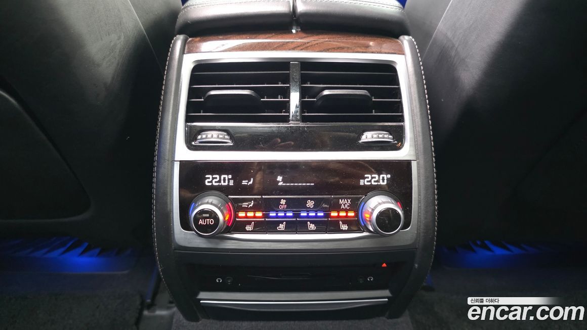 BMW 7-Series 2016