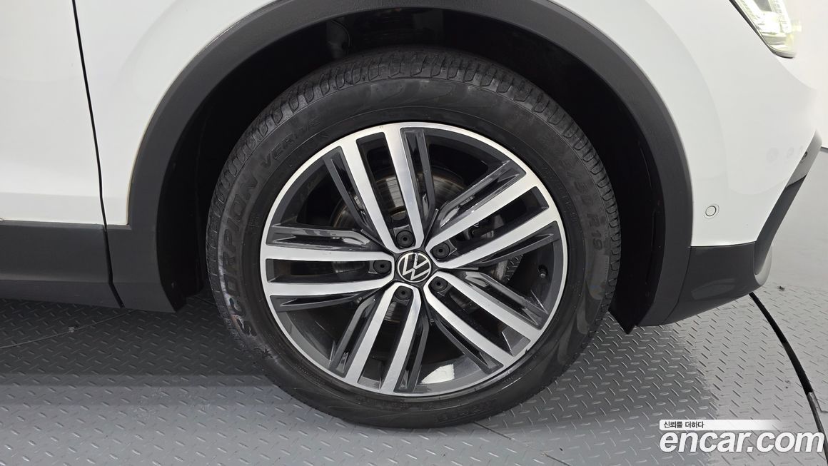 Volkswagen Tiguan 2021