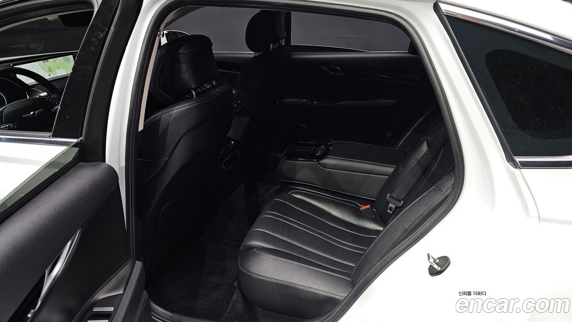 Genesis G80 2021