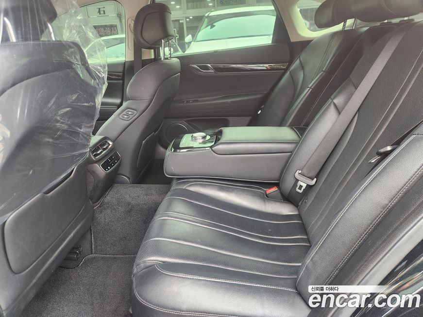 Genesis G80 2023