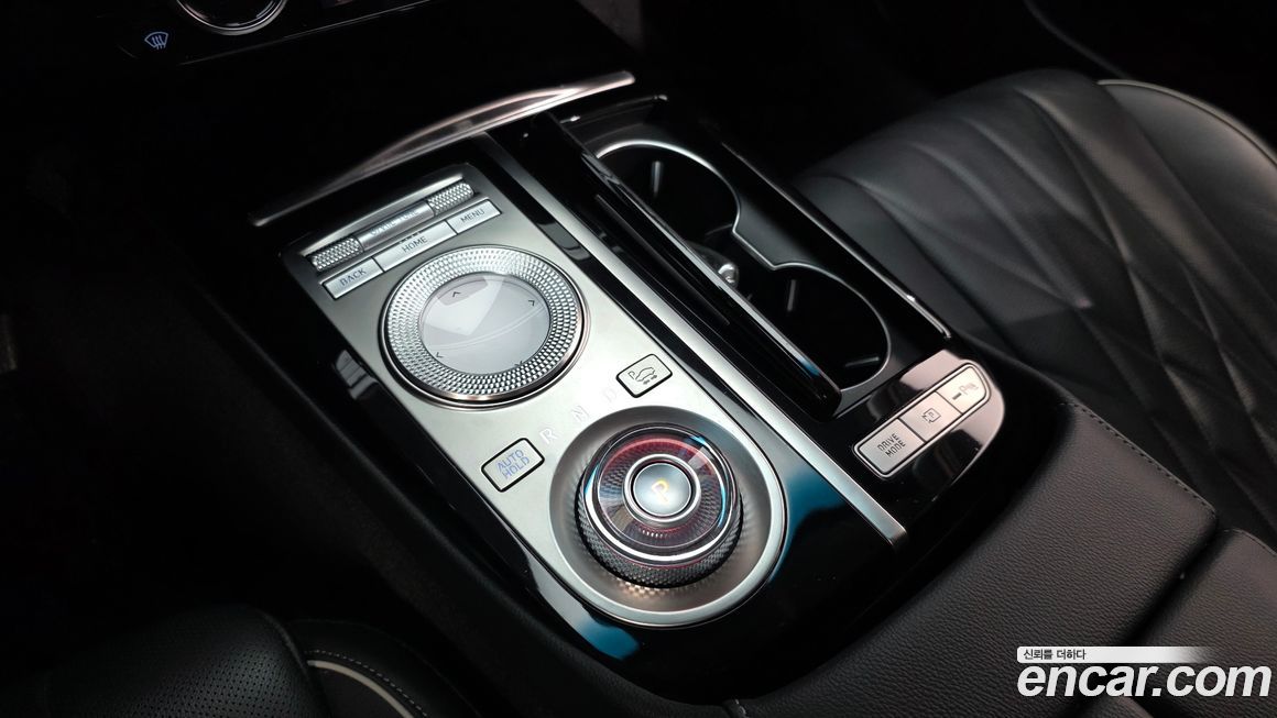 Genesis G80 2021
