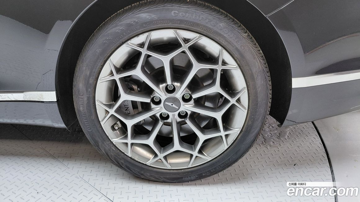 Genesis G80 2024
