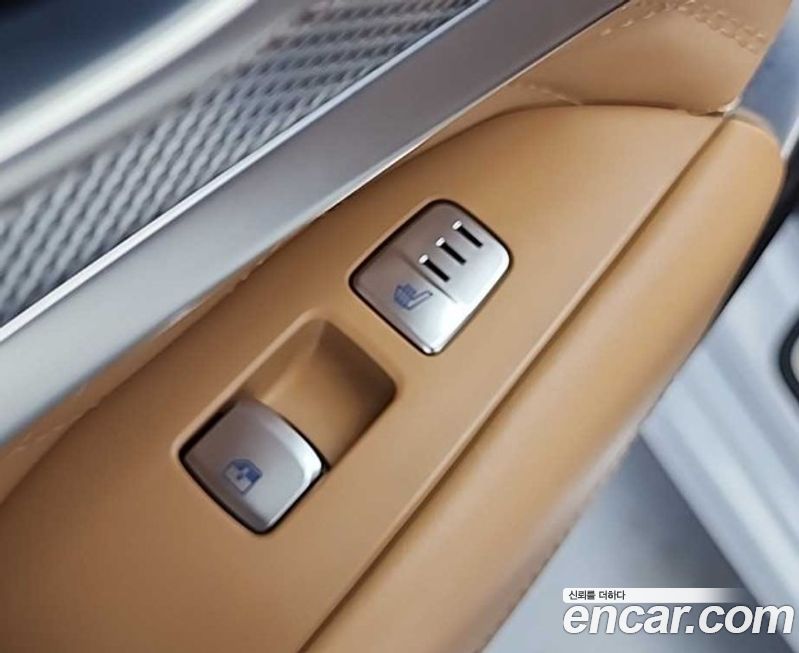Genesis G70 2023