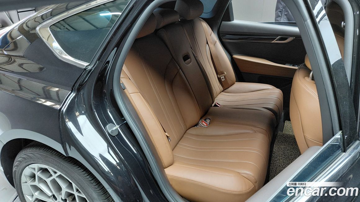 Genesis G80 2024