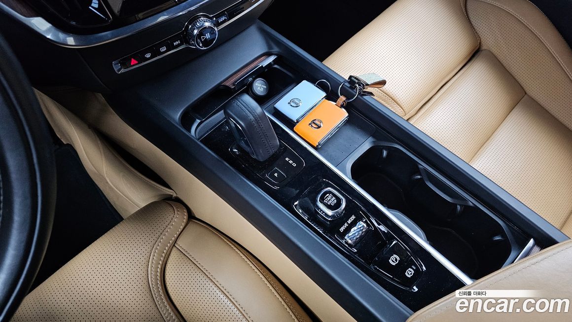 Volvo V60 2021