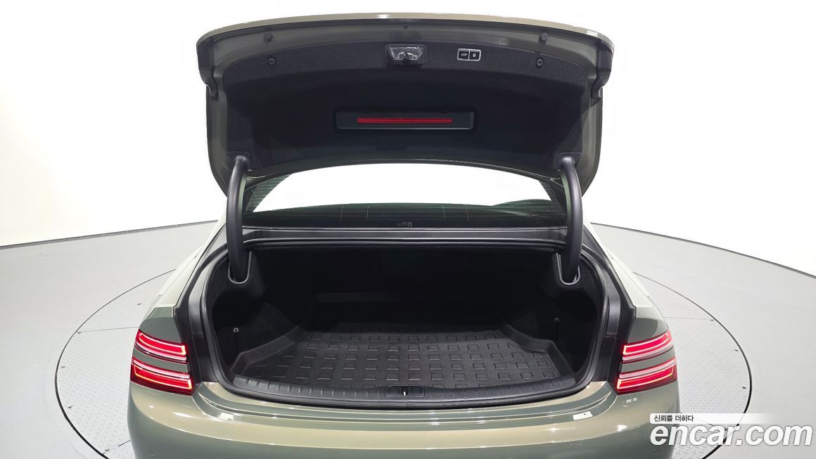 Genesis G80 2021