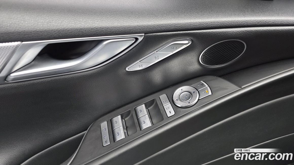 Genesis G80 2021