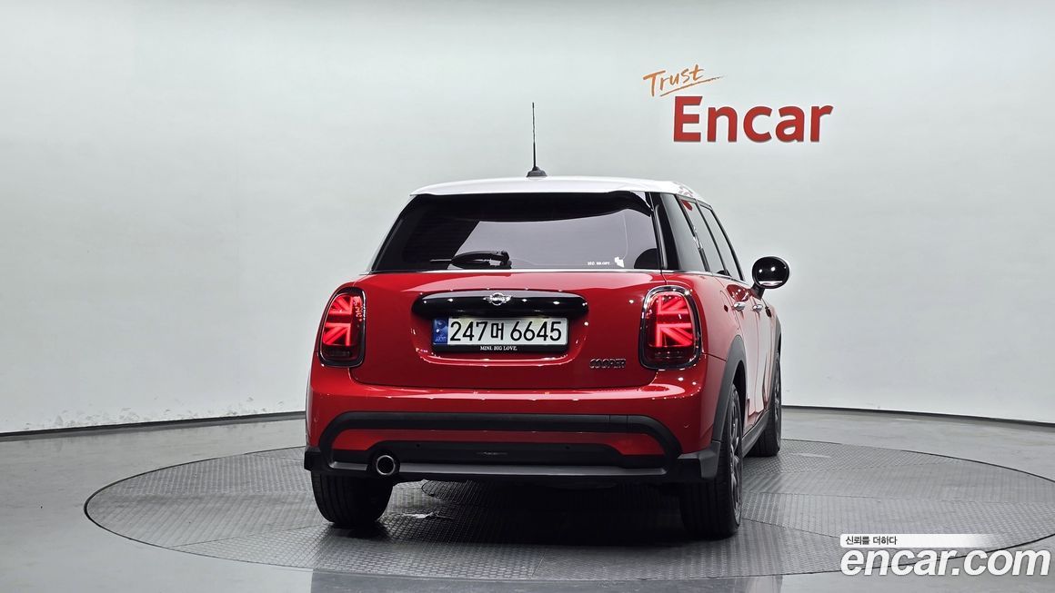 Mini Cooper 2024