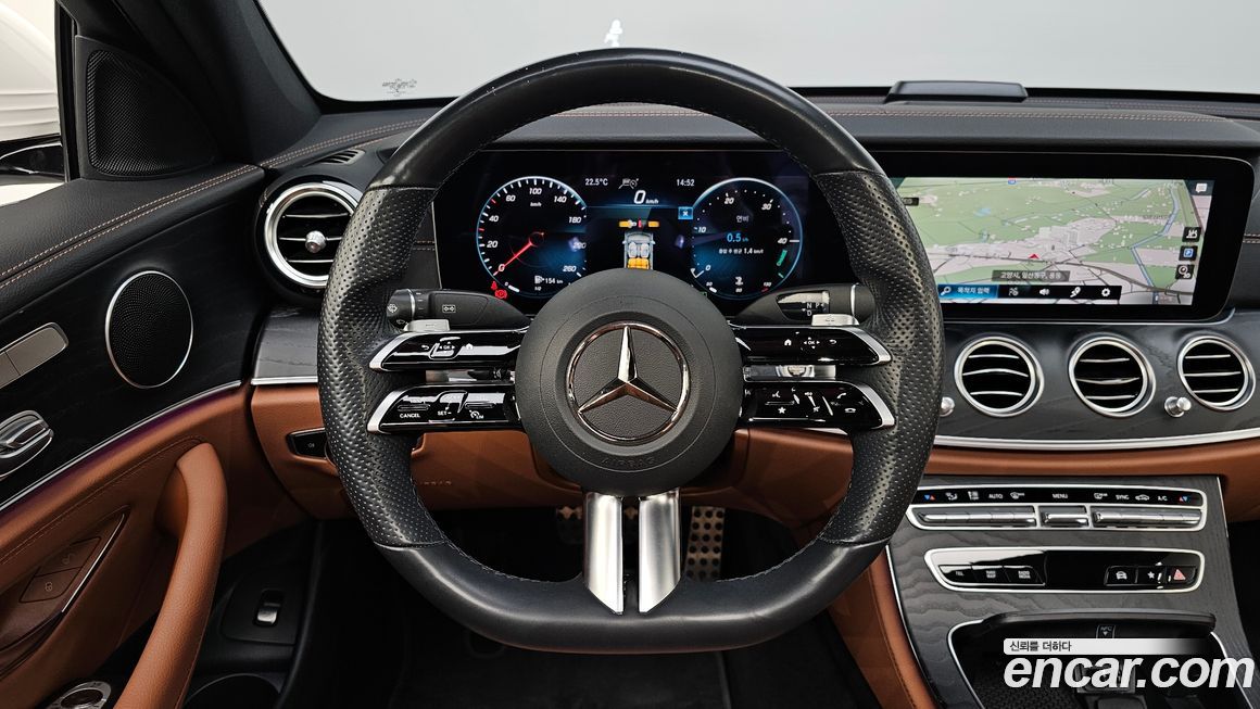 Mercedes-Benz E-Class 2021