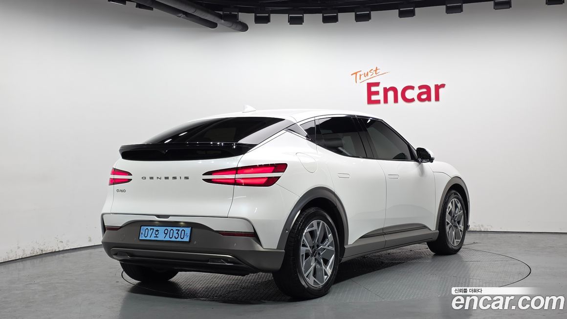Genesis GV60 2023