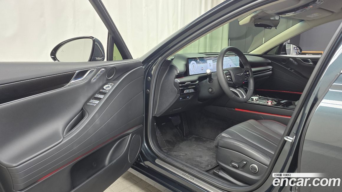 Genesis G80 2025