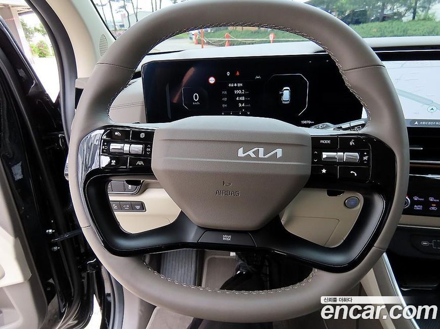 Kia Canival 2025
