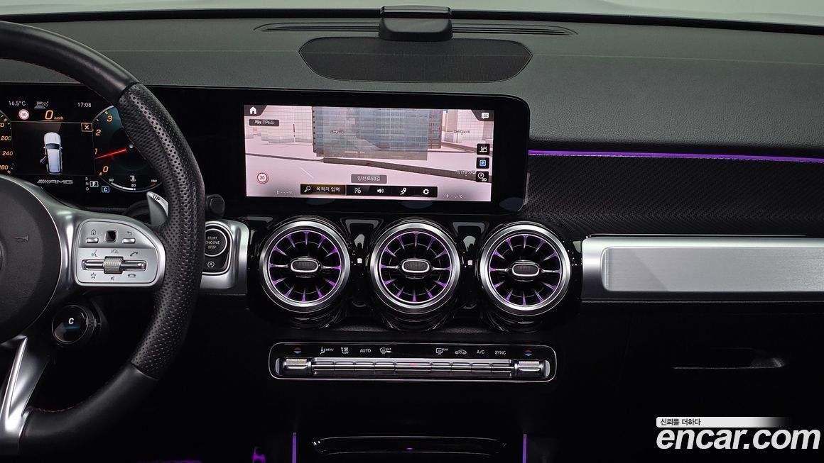 Mercedes-Benz GLB-Class 2022