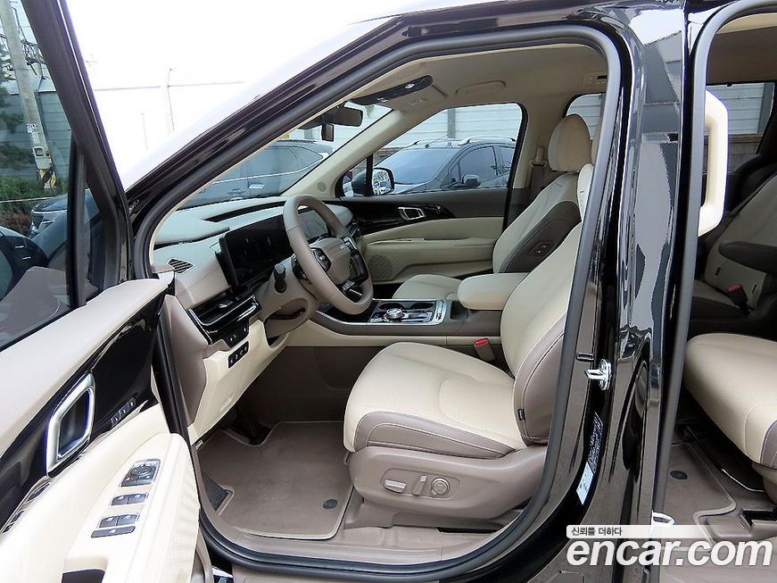 Kia Canival 2025