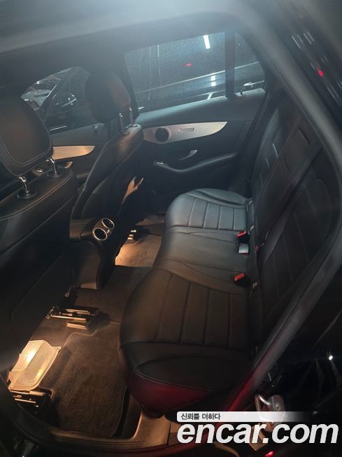 Mercedes-Benz GLC-Class 2020