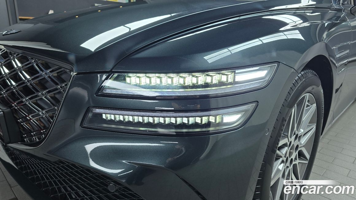 Genesis G80 2025