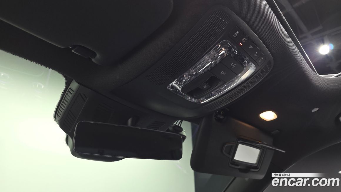 Mercedes-Benz GLB-Class 2022