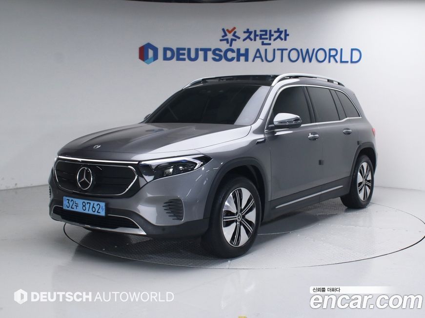 Mercedes-Benz EQB 2023