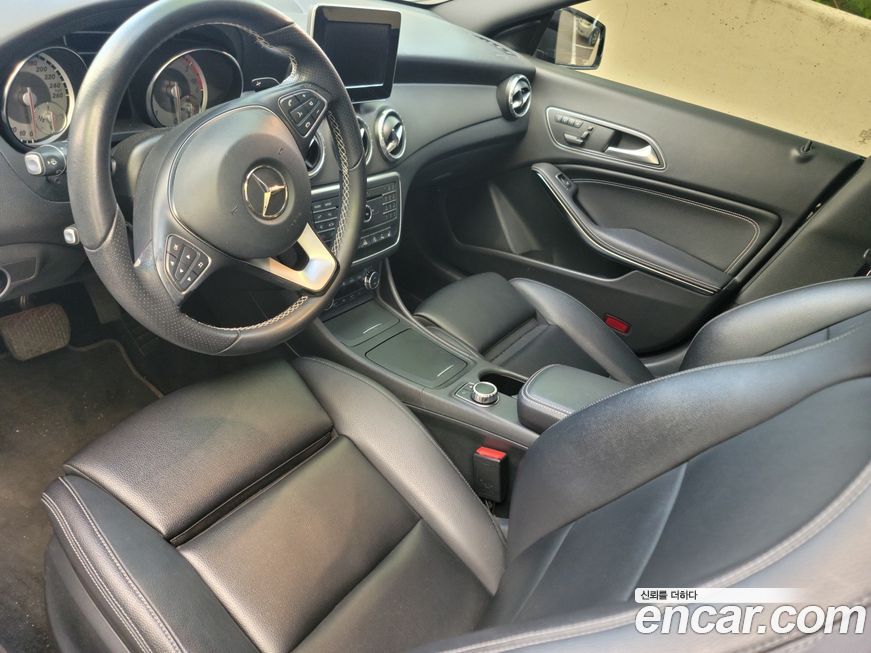 Mercedes-Benz CLA-Class 2016