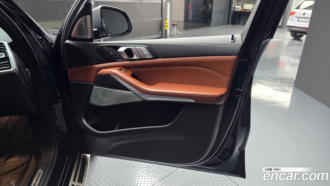 BMW X7 2022
