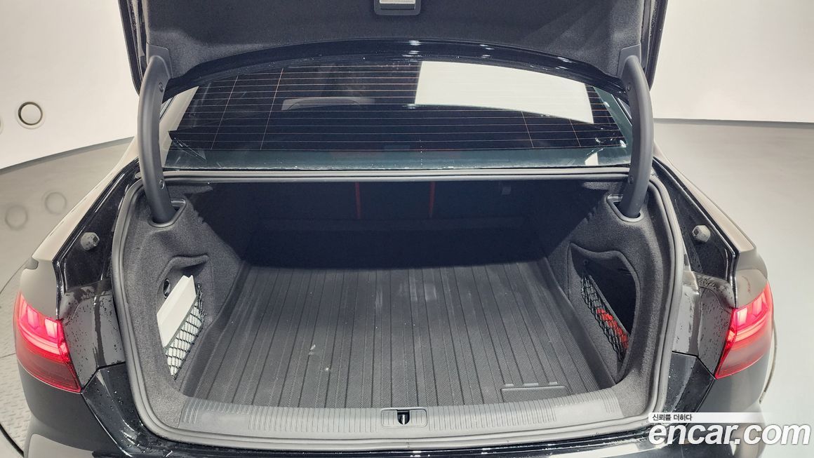 Audi S4 2023